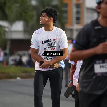 Runner Photo 7817930