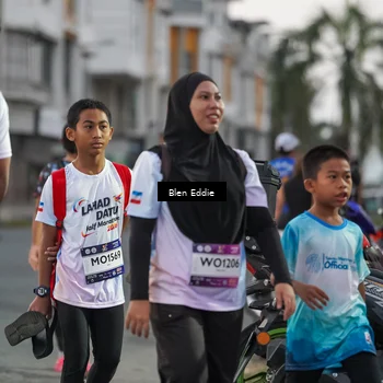 Runner Photo 7817940
