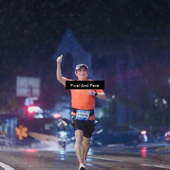 Runner Photo 7817946