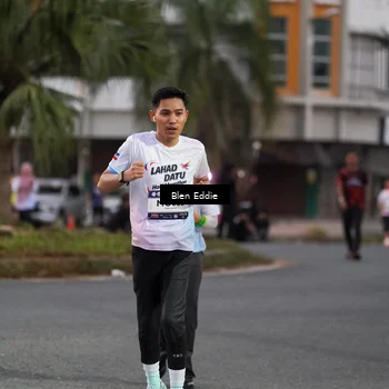 Runner Photo 7817953