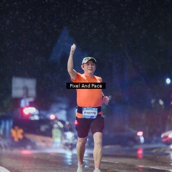 Runner Photo 7817957