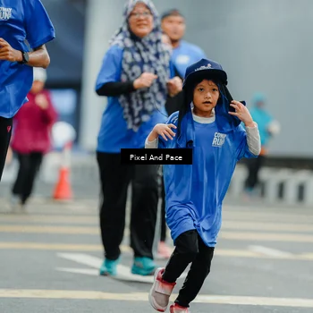 Runner Photo 7817974