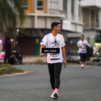 Runner Photo 7818008