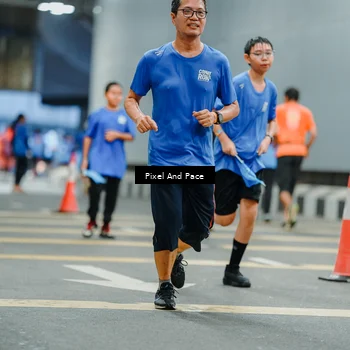Runner Photo 7818027