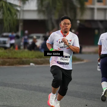 Runner Photo 7818044