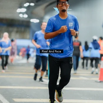Runner Photo 7818046