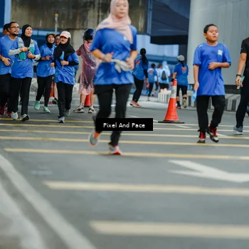 Runner Photo 7818047