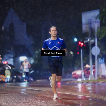 Runner Photo 7818053