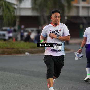 Runner Photo 7818077