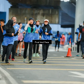 Runner Photo 7818084