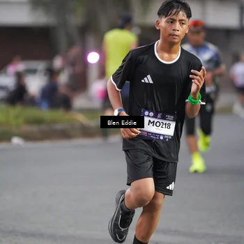 Runner Photo 7818090