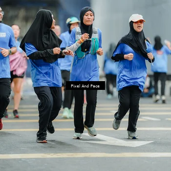 Runner Photo 7818102