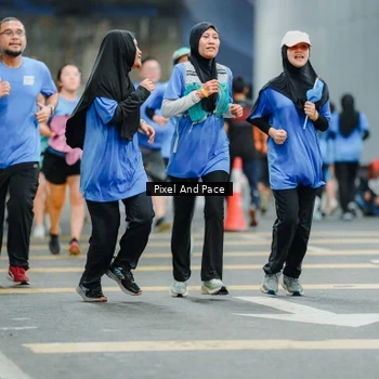 Runner Photo 7818103
