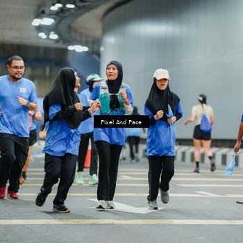 Runner Photo 7818125