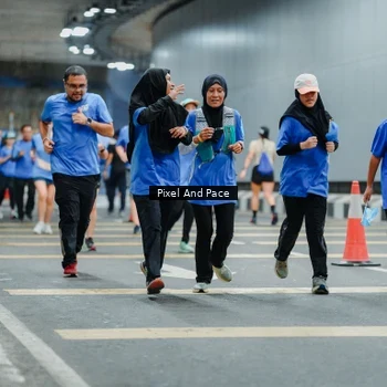 Runner Photo 7818133