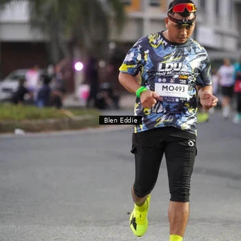 Runner Photo 7818147