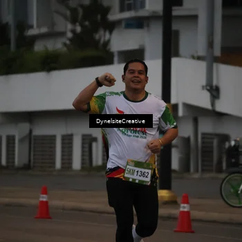 Runner Photo 7818169
