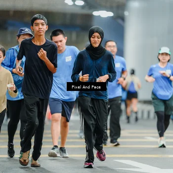 Runner Photo 7818172
