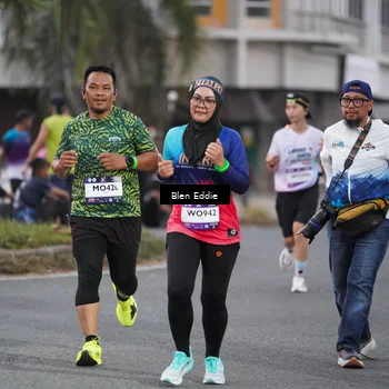 Runner Photo 7818190