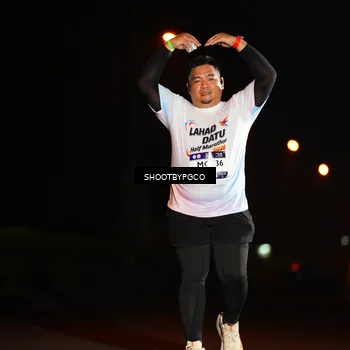 Runner Photo 7818202