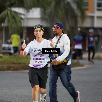 Runner Photo 7818214