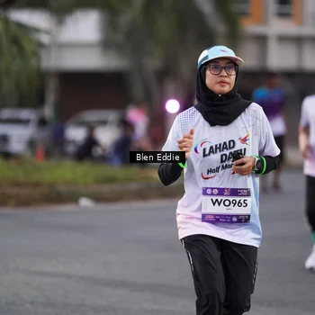 Runner Photo 7818222