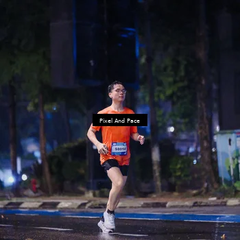 Runner Photo 7818231