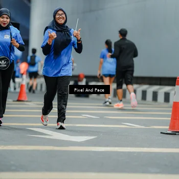 Runner Photo 7818272