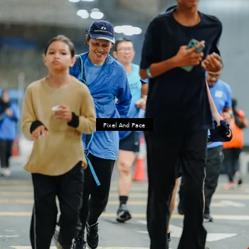 Runner Photo 7818273