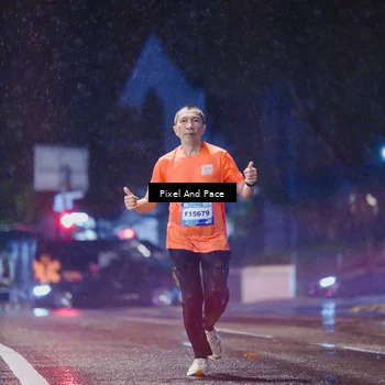 Runner Photo 7818281