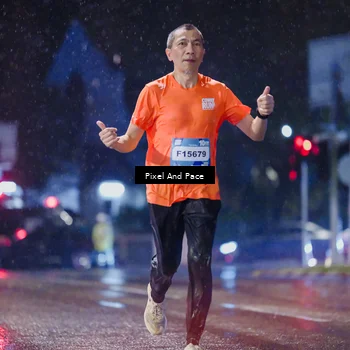 Runner Photo 7818291