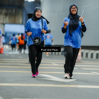 Runner Photo 7818297