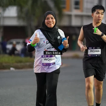 Runner Photo 7818302