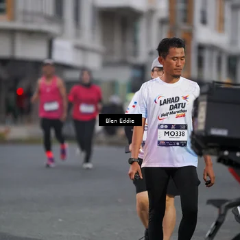 Runner Photo 7818325