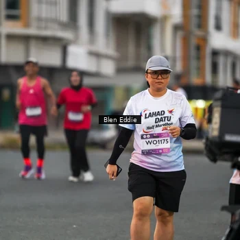 Runner Photo 7818326