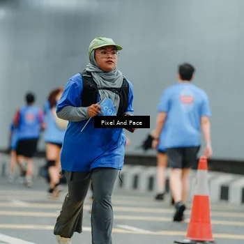 Runner Photo 7818330