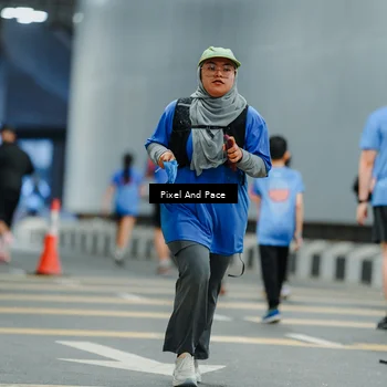 Runner Photo 7818342