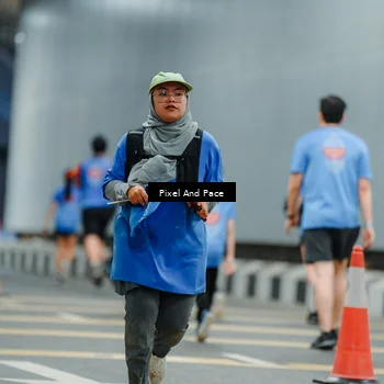 Runner Photo 7818343