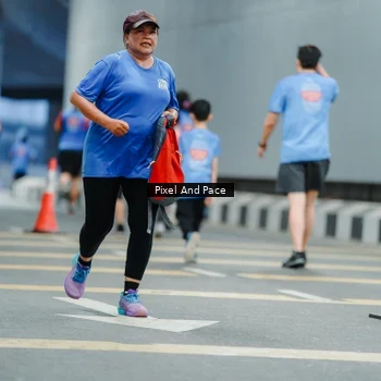Runner Photo 7818355