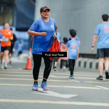 Runner Photo 7818361