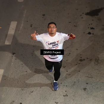 Runner Photo 7818374