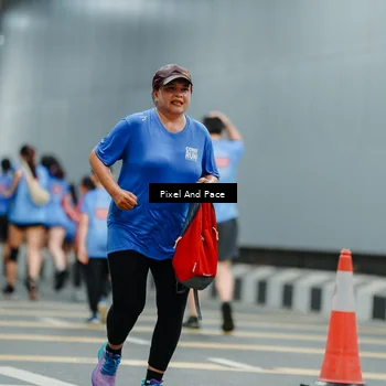 Runner Photo 7818382