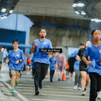 Runner Photo 7818400