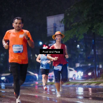 Runner Photo 7818423