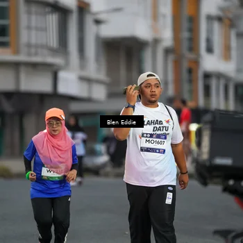 Runner Photo 7818427