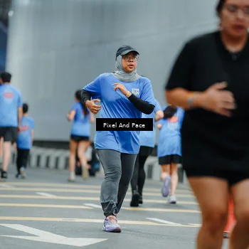 Runner Photo 7818436