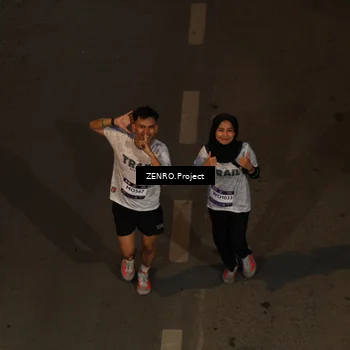 Runner Photo 7818442