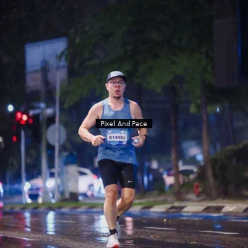 Runner Photo 7818449