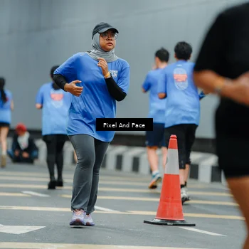 Runner Photo 7818450