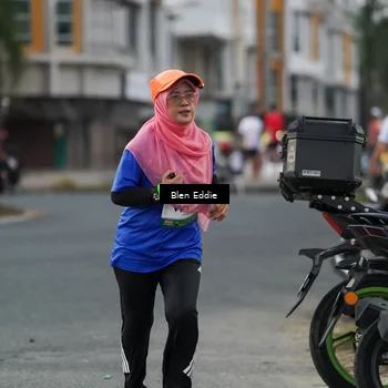 Runner Photo 7818452